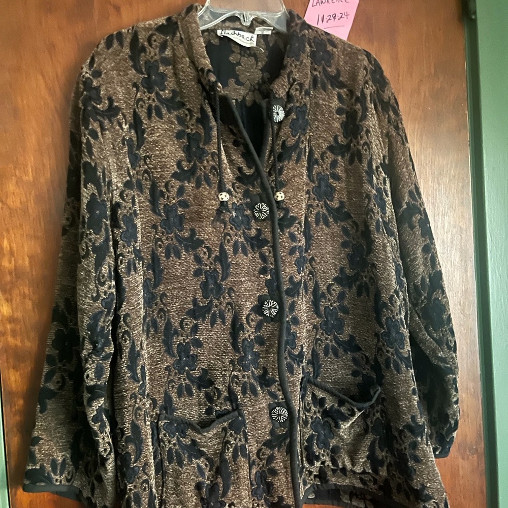 Ladies Jacket, Size 1x. Flashback. - image 2